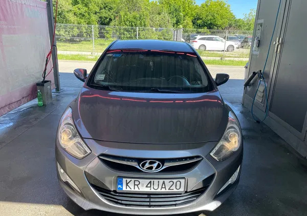 kraków Hyundai i40 cena 18000 przebieg: 360000, rok produkcji 2013 z Kraków